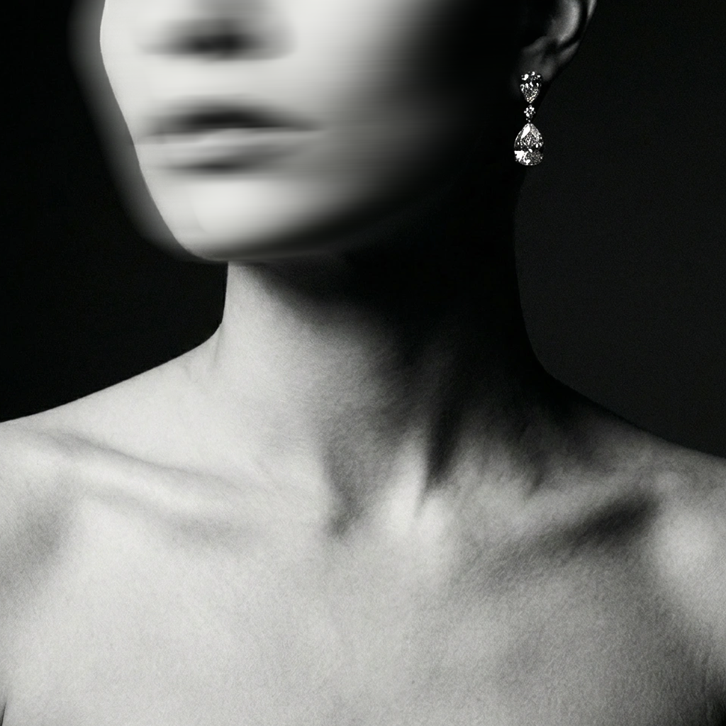 Double Edged Pear Drop