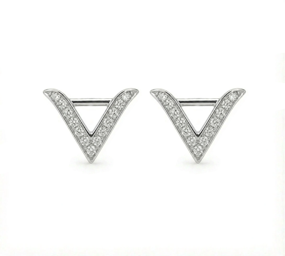 VERO Studs